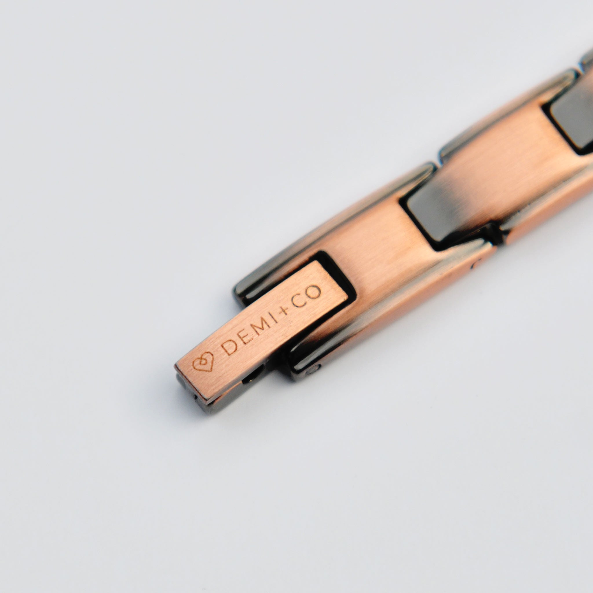 womens copper magnetic bracelet