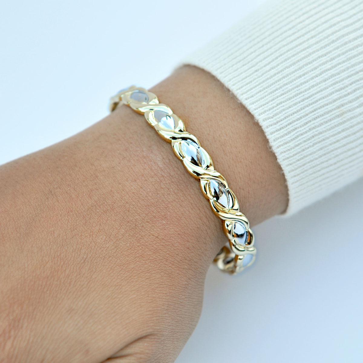 Ladies magnetic bracelet, copper bangle for women - DEMI+CO - DEMI+CO  Jewellery